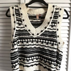 Anthropologie White and Black Sweater Vest